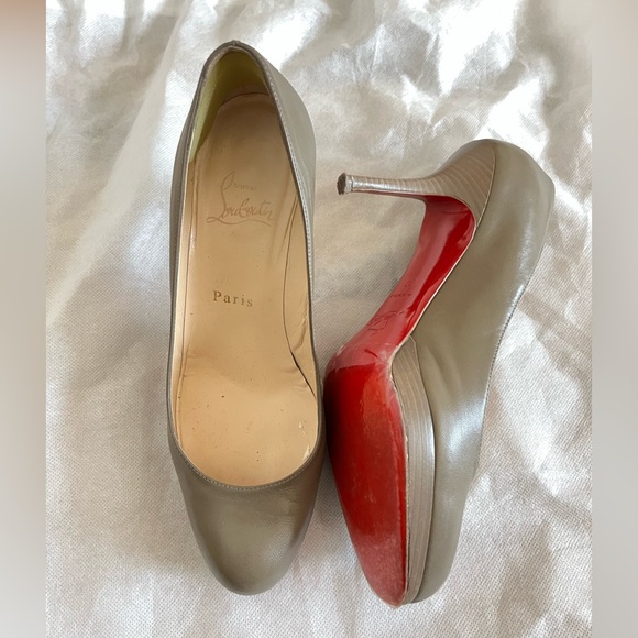 Christian Louboutin Simple Pumps, Size 37, Grey